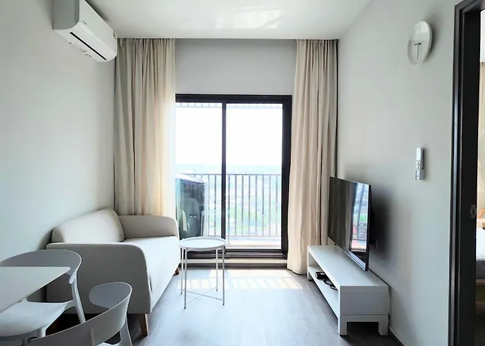 شقة Charming With City, Pool, And River Views بانكوك